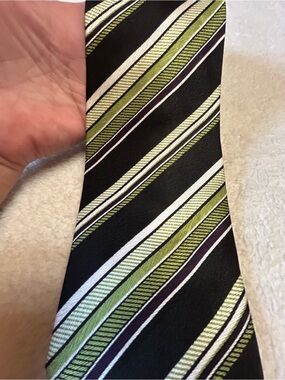 🎁3 for $30 - Black and Green Striped Silk Necktie